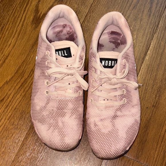 NOBULL Shoes - NOBULL Women's Light Pink Athletic Shoes Size 8.5
